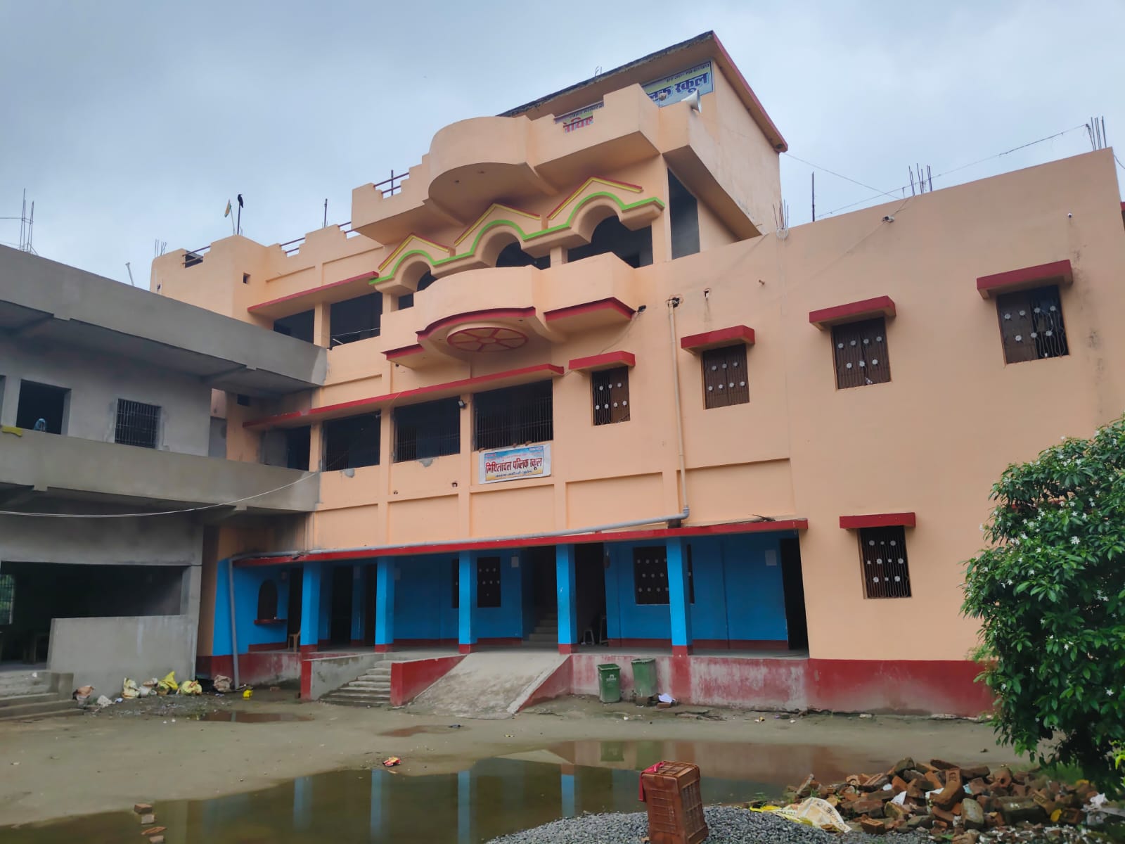 Mithilanchal Public School campus